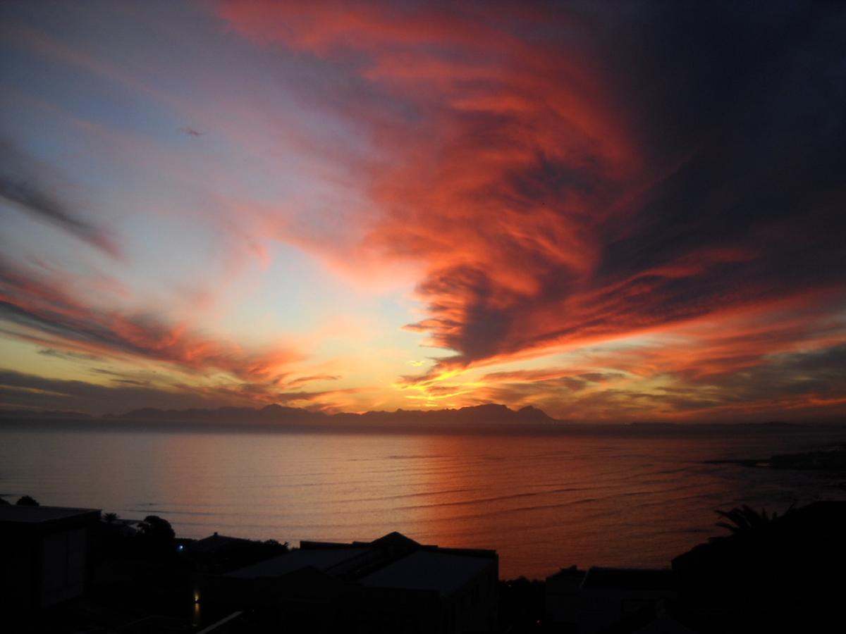 Studio With Unforgettable View Gordonʼs Bay Exterior foto